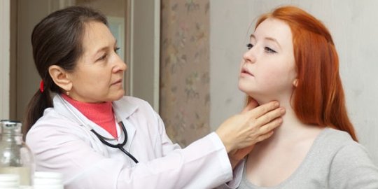 8 penyakit ini tunjukkan gejalanya lewat perubahan di kaki