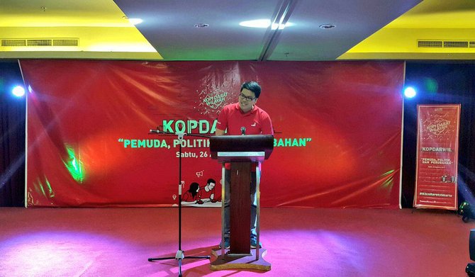 ketua dewan pimpinan wilayah dpw partai solidaritas indonesia psi dki jakarta michael v sianipar