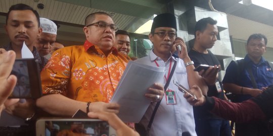 Sebut Eggy Sudjana ibadah haji, pengacara singgung Rizieq yang tak pulang