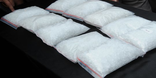 Polisi Kendari amankan 230 gram sabu dari ASN dan wiraswasta