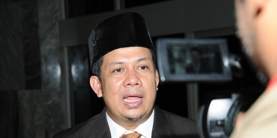 Permintaan Fahri Hamzah ke Jokowi buat 'lawan' KPK