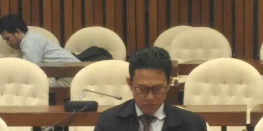 Datang ke rapat Pansus, Direktur Penyidik KPK akui tanpa restu pimpinan