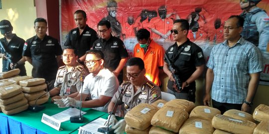 Amankan 225 kilogram ganja, polisi tembak satu pelaku narkotika