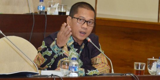 Sekretaris Fraksi PAN minta kenaikan dana parpol dibatalkan