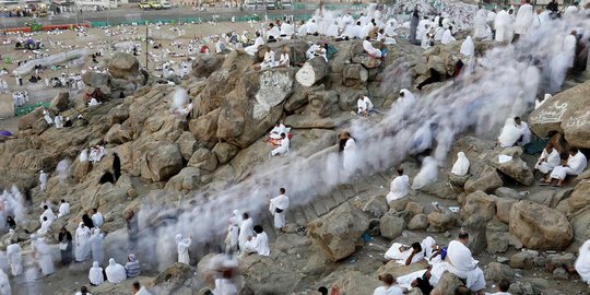 Umat Islam dunia mulai padati Arafah