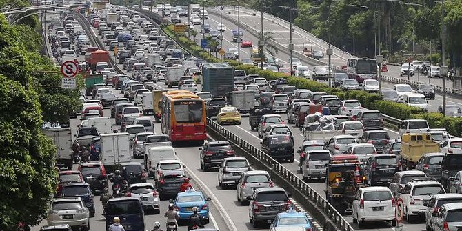 Arus balik Idul Adha, rest area tol Cikampek jadi 