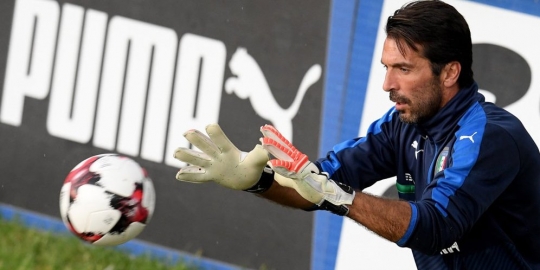 Buffon: Laga pertama bukan acuan
