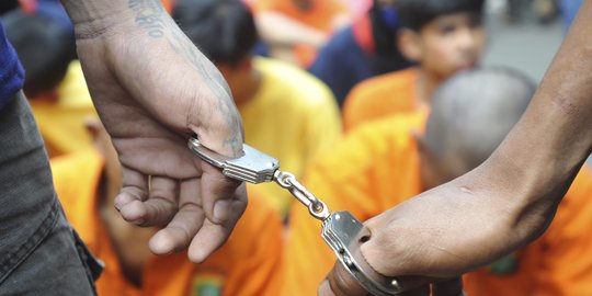 Geng motor pembawa senjata tajam di Sukabumi diringkus polisi