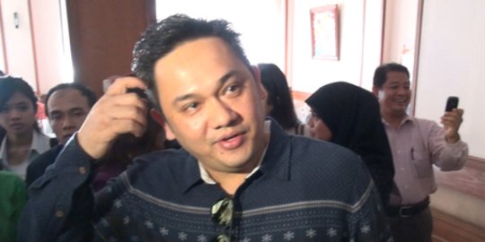 Farhat Abbas sebut Miryam cabut BAP karena melibatkan orang besar