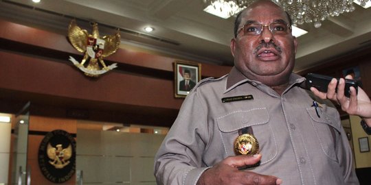 Saat diperiksa, Gubernur Papua dicecar 31 pertanyaan oleh polisi
