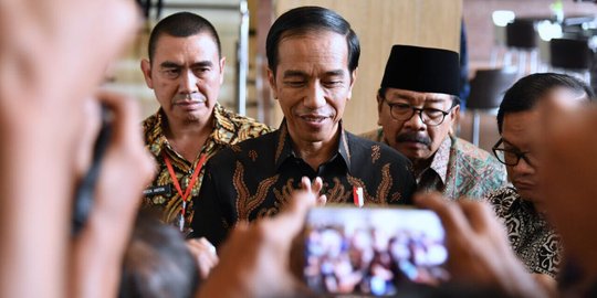 Jokowi minta menteri fokus kerja, kampanye urusan PROJO