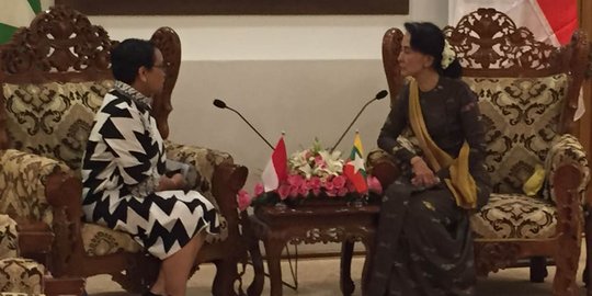 Poin penting pembicaraan Menlu Retno dan Suu Kyi terkait Rohingya