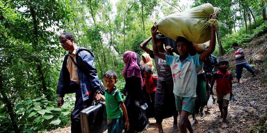 Militan Rohingya vs militer Myanmar, cerita tentang golok melawan senapan mesin