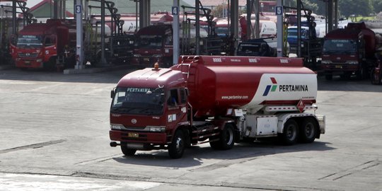 Bisa rugikan Pertamina, tender BBM PSO harus dihentikan