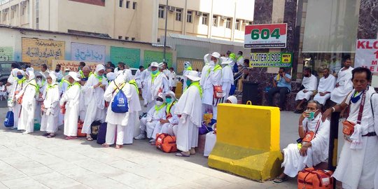 Kloter 1 jemaah haji asal Banjarnegara mendarat di Solo