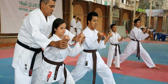 Saat penyandang cacat mampu unjuk keahlian karate