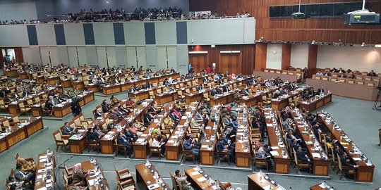 DPR akan undang NU dan Muhammadiyah bahas Perppu Ormas, bagaimana FPI?
