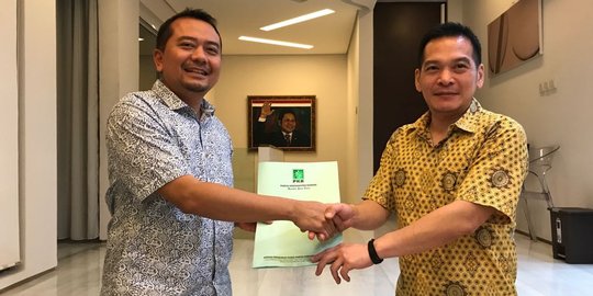PKB resmi keluarkan SK dukung Ridwan Kamil di Pilgub Jabar