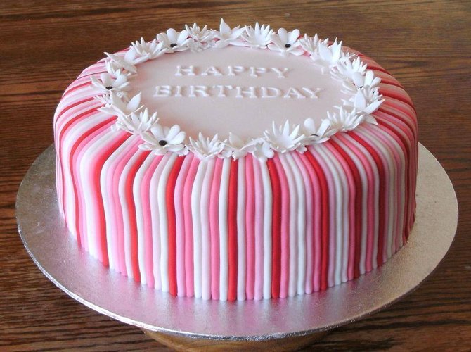 6 Resep Cara menghias kue  ulang tahun yang mudah dan 