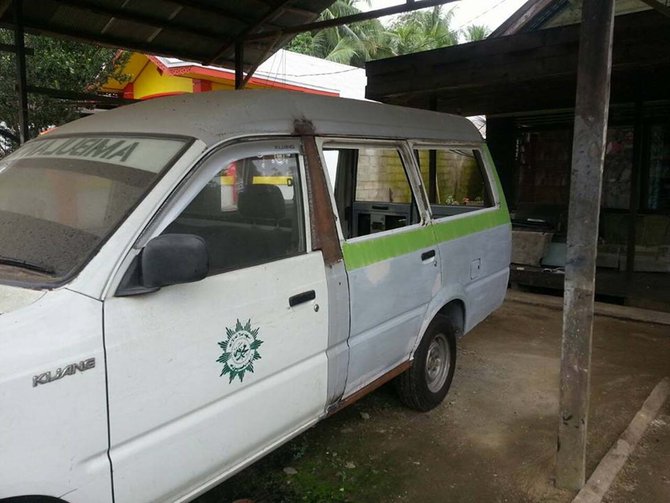 bripka ronny beli ambulans dari uang gaji