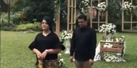 Prewed sederhana ala Kahiyang dan calon suami, netizen baper