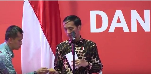 kode iriana agar jokowi rapikan rambut