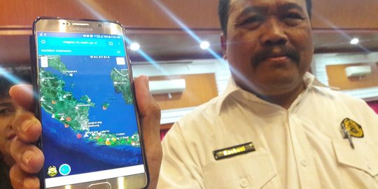 Kini dari handphone bisa pantau aktivitas gunung dan potensi tsunami di Indonesia