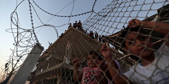 Kesederhanaan warga Gaza sambut kepulangan jemaah haji di perbatasan