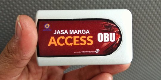 Bus Damri jadi obyek percontohan pembayaran tol dengan OBU