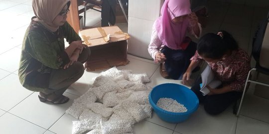 BBPOM Makassar sita 29.000 butir PCC yang akan dikirim ke Papua & Sulawesi