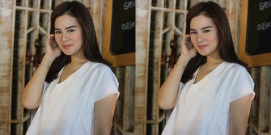 Anabel anak Astrid Tiar suka nari sejak kecil dan kini belajar balet