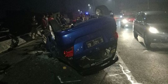 Sopir Jazz yang tewaskan pemotor di Flyover Kiaracondong masih diburu