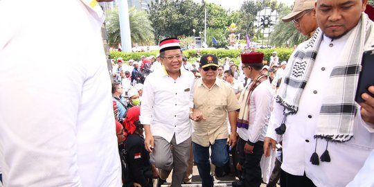 Prabowo sebut Indonesia jangan lemah jika ingin bantu Rohingya