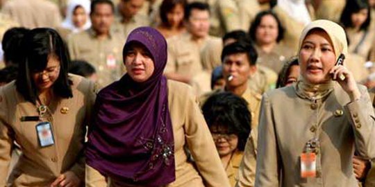 4 Cerita miris tenaga honorer RI yang bermimpi jadi PNS