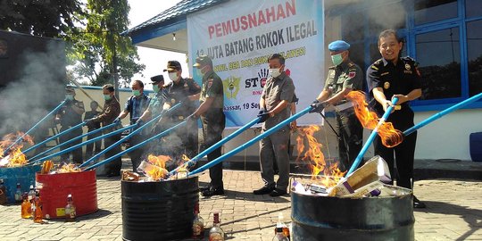 Penerimaan negara Rp 445 M, Bea Cukai Sulawesi lewati target pemerintah