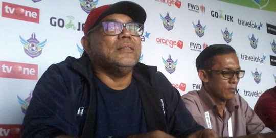 Iwan Setiawan kritik wasit asing di Liga 1