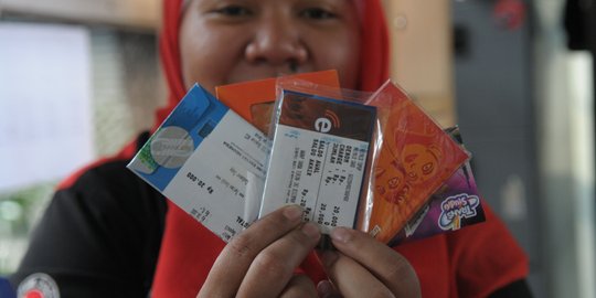 Ini harga isi ulang e-money, antar bank dan toko ritel kena Rp 1.500