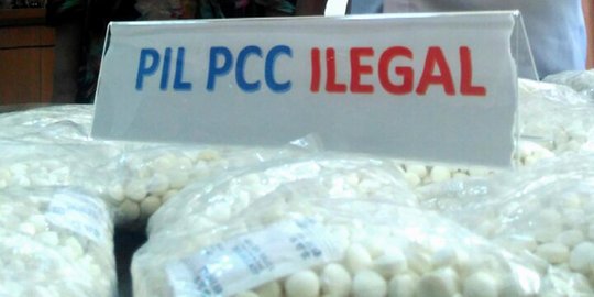 BBPOM Sulsel periksa pimpinan dan karyawan PT SS distributor pil PCC
