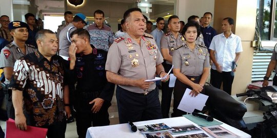 Pelempar kepala babi ke gedung IKB dibekuk, motif tagih utang Rp 1,5 M