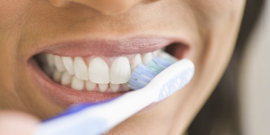 4 Kesalahan yang sering kamu lakukan kala merawat gigi