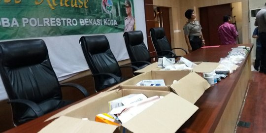 Sita puluhan ribu obat ilegal, polisi di Bekasi tetapkan 6 tersangka