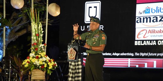 Politisi PDIP minta Panglima TNI tangkap pembangkit ideologi komunis