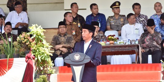 Jokowi bincang-bincang dengan 1.200 peternak domba di Cibubur