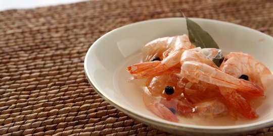 Cara anak usaha JAPFA untungkan para penambak udang