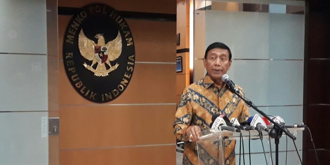 Wiranto tegaskan pembelian senjata oleh BIN tak perlu persetujuan Presiden dan Mabes TNI, melainkan Polri