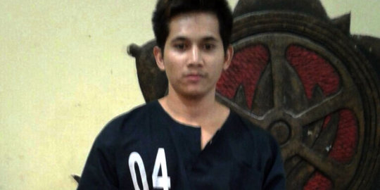 Pura-pura ikut senam, Ananta mencuri di Fitnes Pakuwon Golf Surabaya