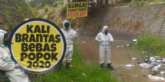 2 Kuintal pamper bekas  kotori anak  Sungai Brantas di 