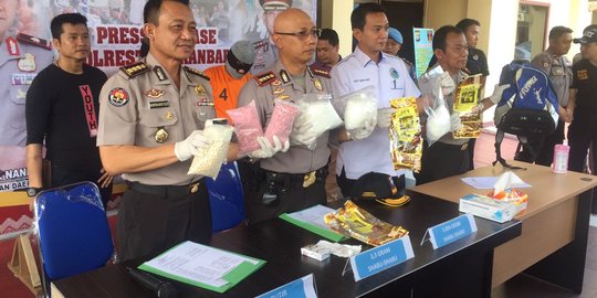 Polisi gagalkan peredaran sabu 3 kg & 8.000 ekstasi di Pekanbaru