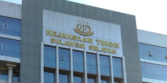 Kasus korupsi dana aspirasi, ketua dan 7 anggota DPRD Sulbar diperiksa Kejati