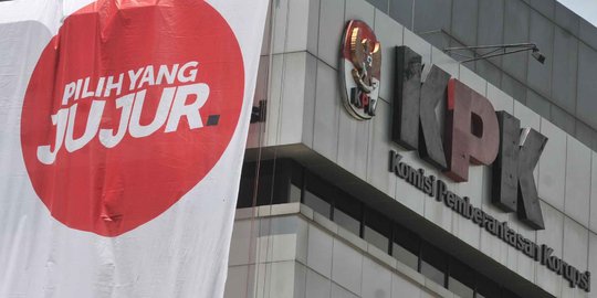 Penyidik polisi dan kejaksaan ditempatkan di KPK otomatis berhenti sementara